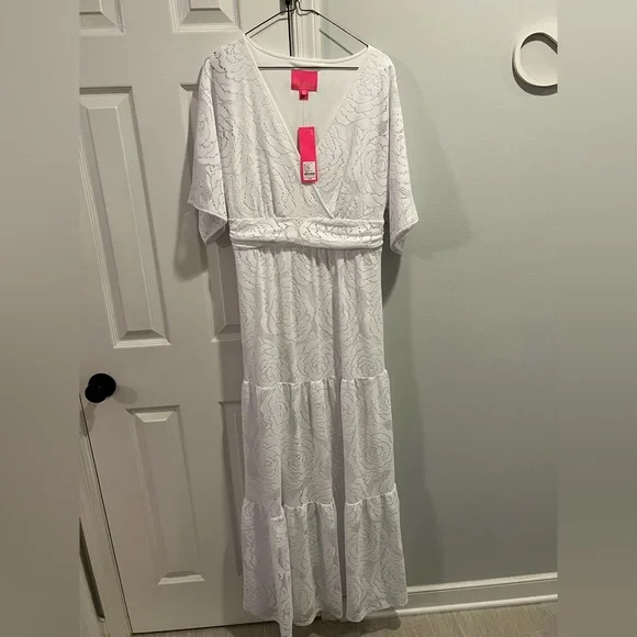 parigi lace maxi dress Parigi Lace Maxi Dress - Resort White Scalloped Shell Lace  The Islands